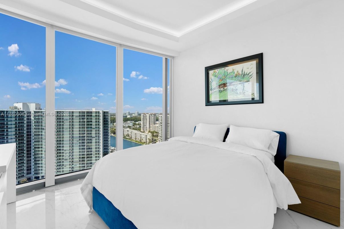 Bedroom, Interior, Marble, Water