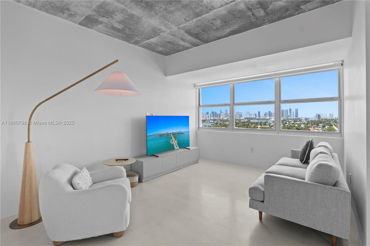 Interior, Living room, Water