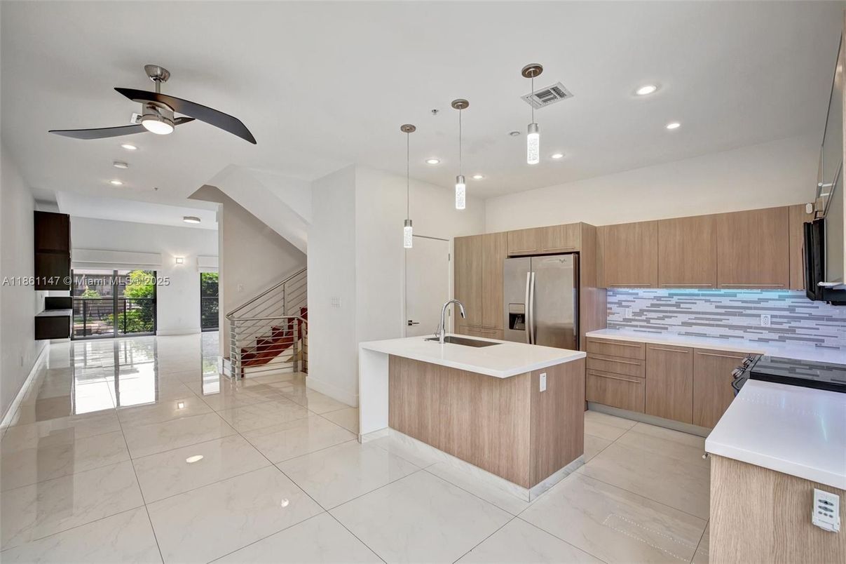 Interior, Kitchen, Pendant Lights, Recessed Lighting, Stainless Steel Appliances