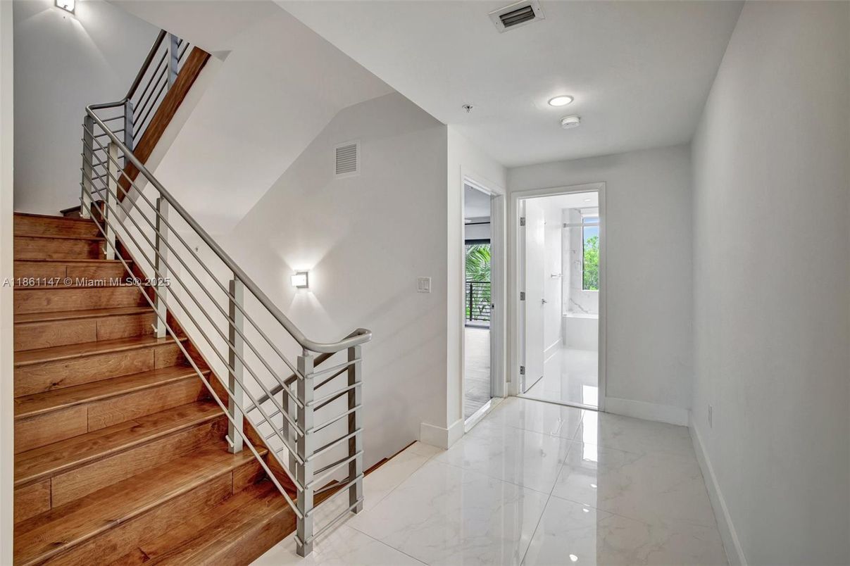 Interior, Marble, Recessed Lighting