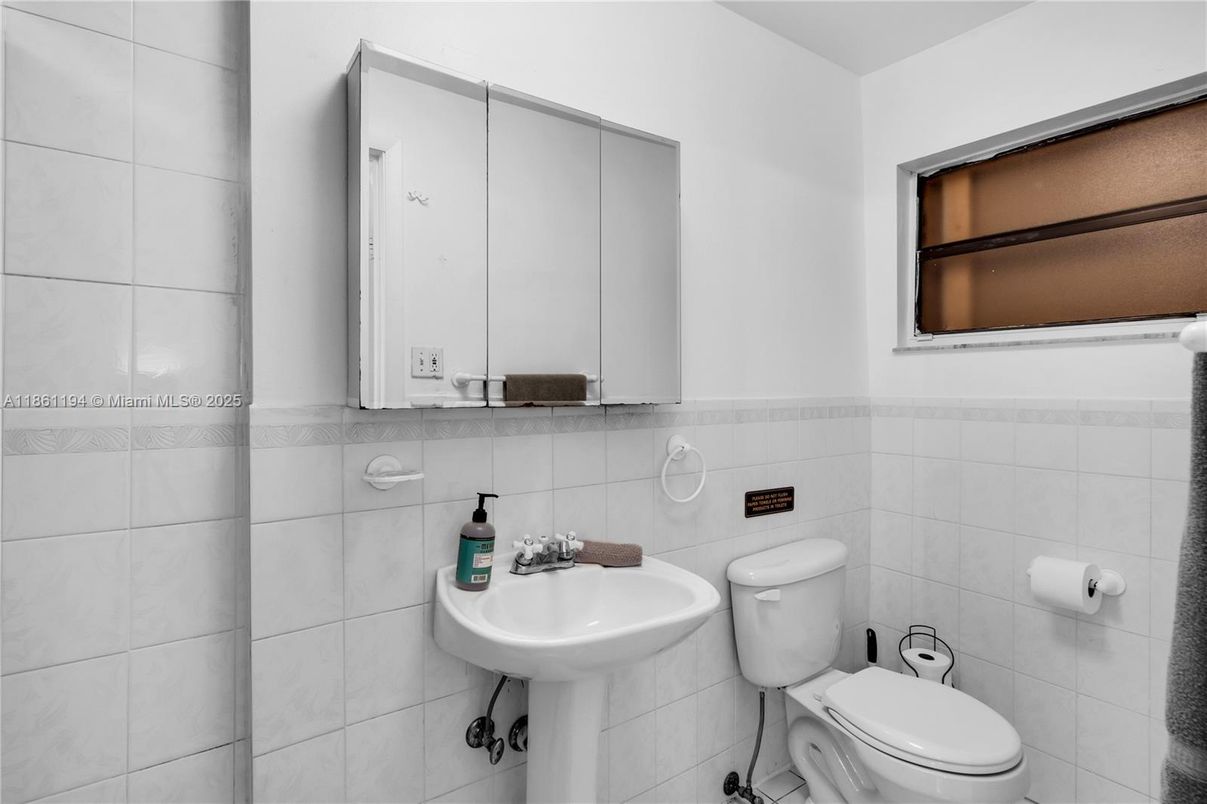 Bathroom, Interior