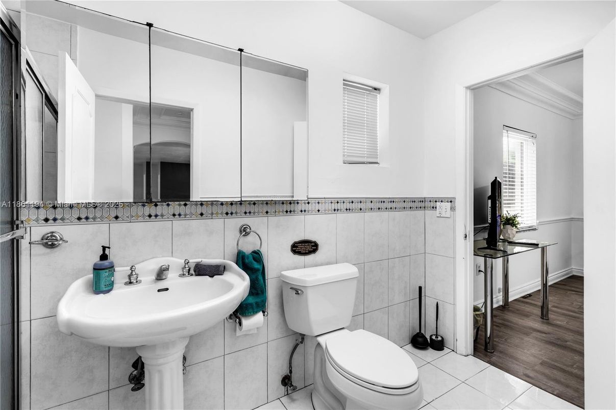 Bathroom, Interior, Wood Texture Flooring