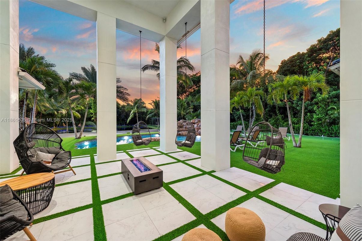 Backyard, Exterior, Pool