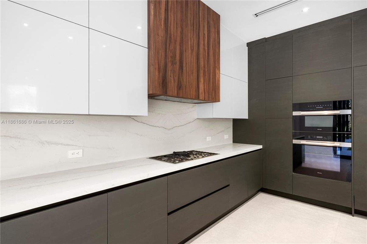 Interior, Kitchen, Marble Walls, Stainless Steel Appliances