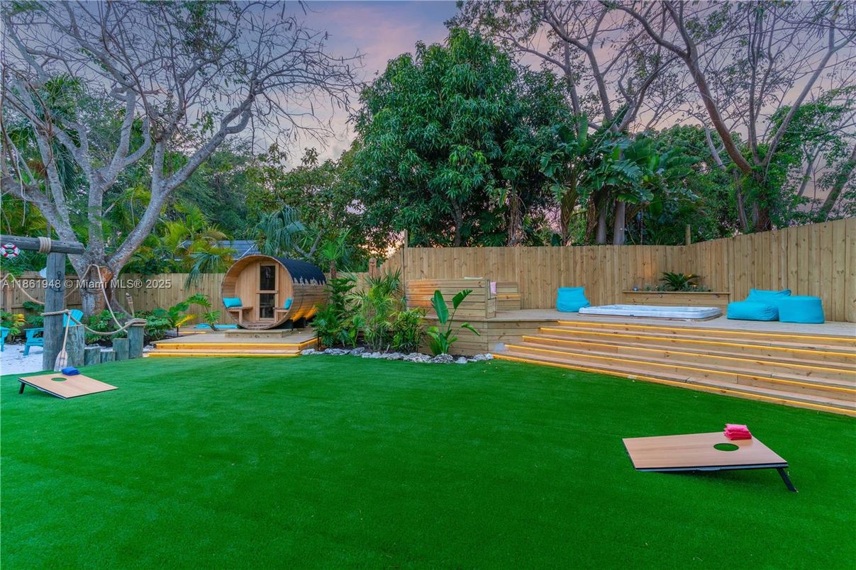 Backyard, Exterior, Playground
