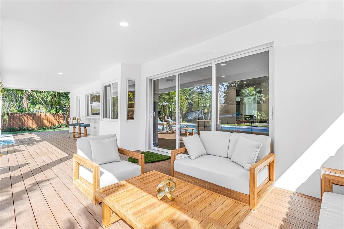 Exterior, Recessed Lighting, Wood Texture Flooring