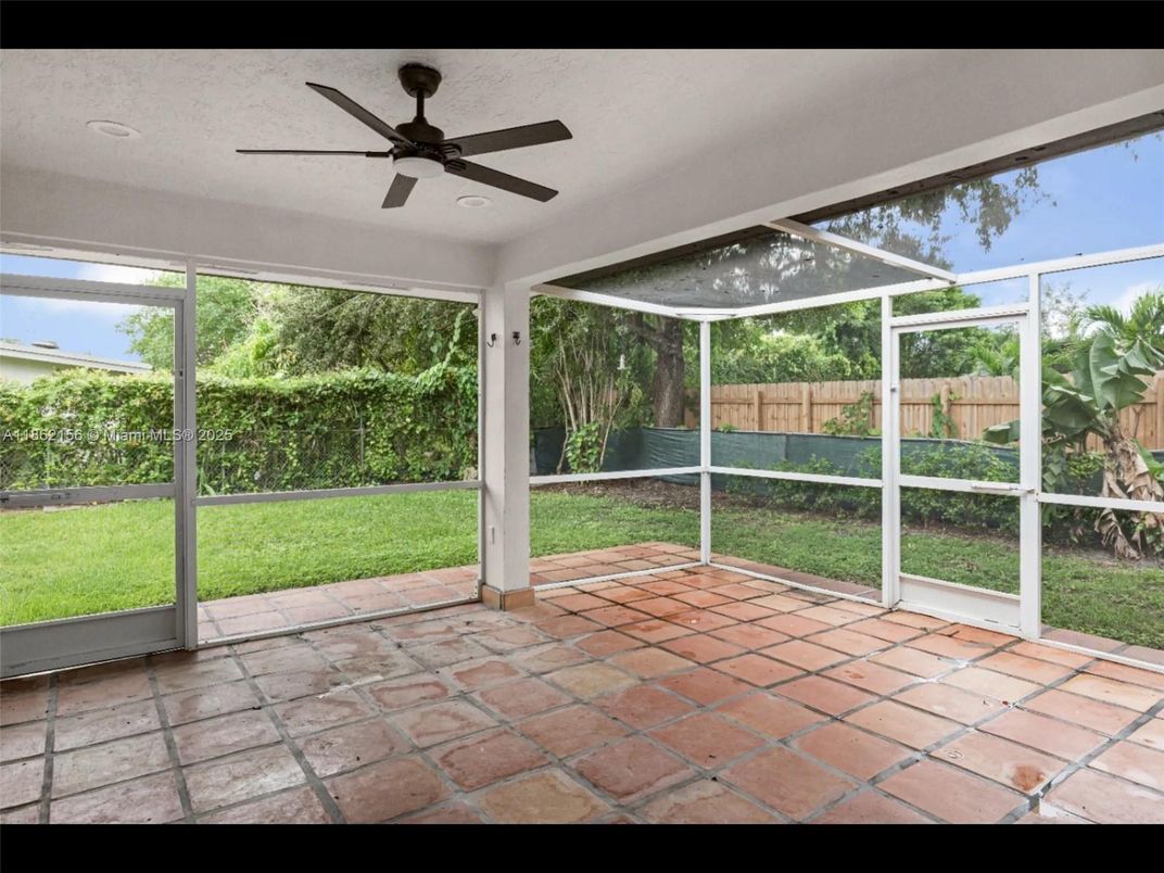 Glass Ceilings, Interior, Sun Room