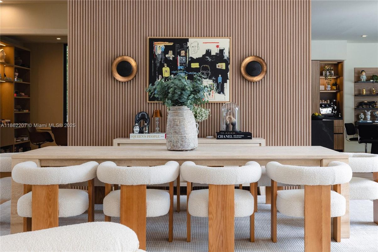 Dining room, Interior, Recessed Lighting