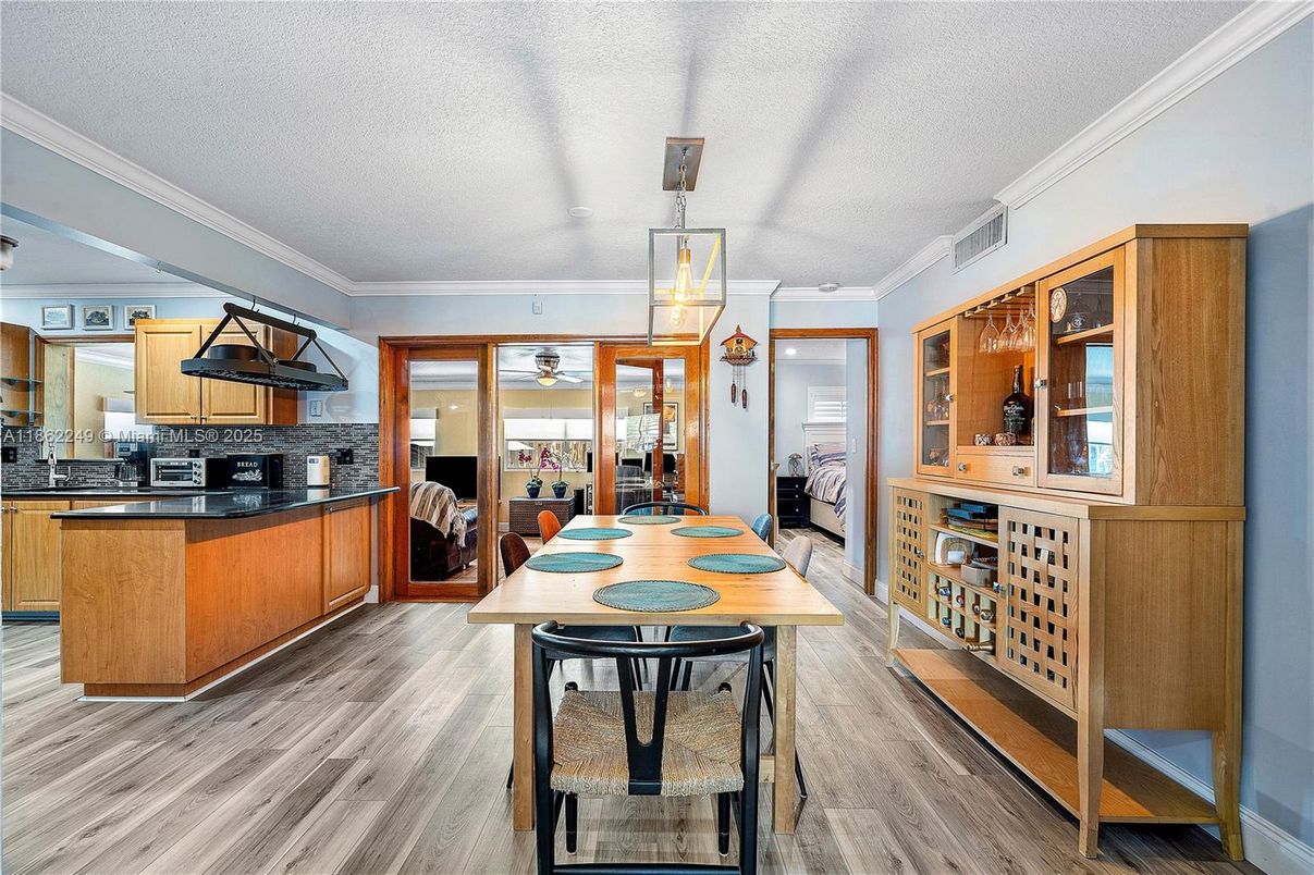 Dining room, Interior, Kitchen, Pendant Lights, Wood Texture Flooring