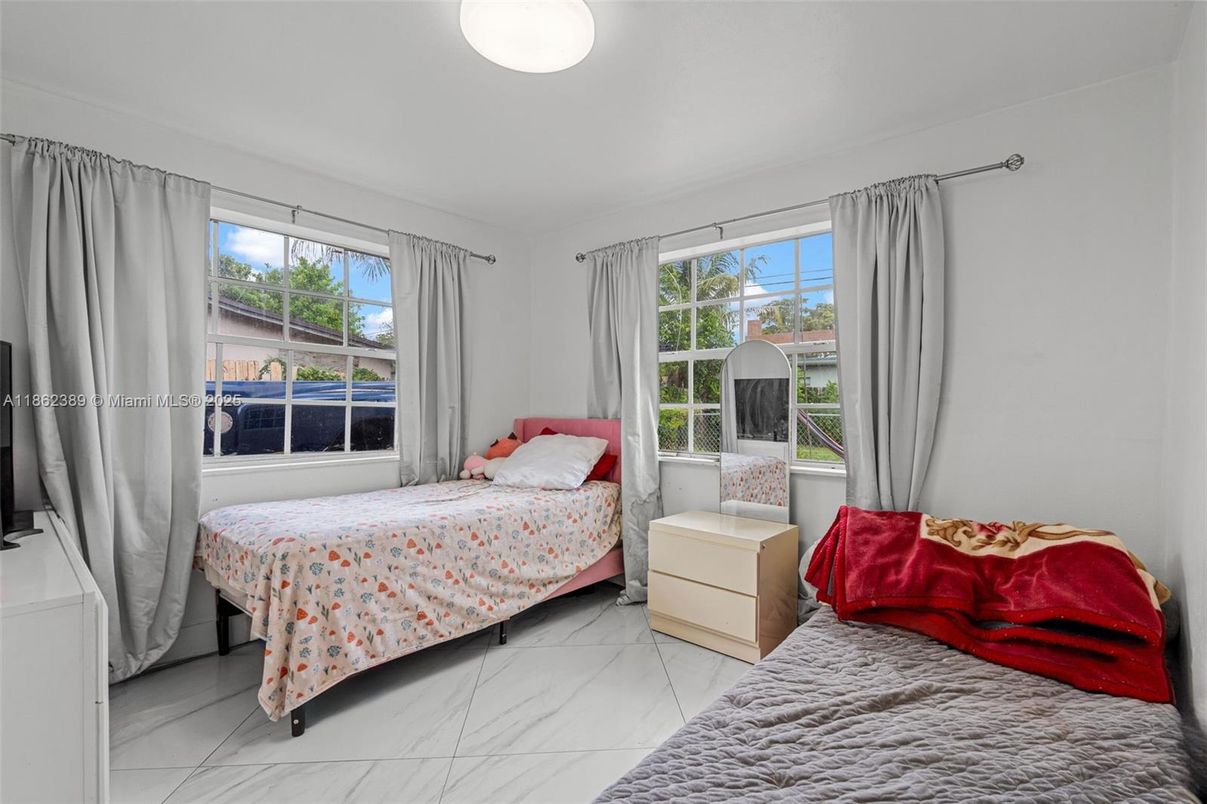 Bedroom, Interior, Marble