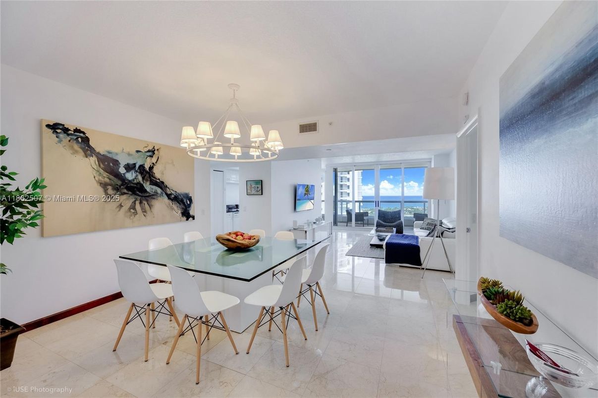 Chandelier, Dining room, Interior, Living room, Water