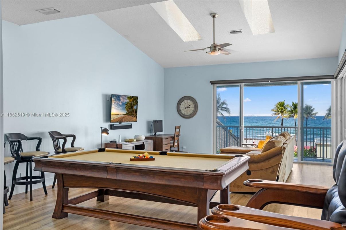 Billiard Table, Game Room, Interior, Water, Wood Texture Flooring