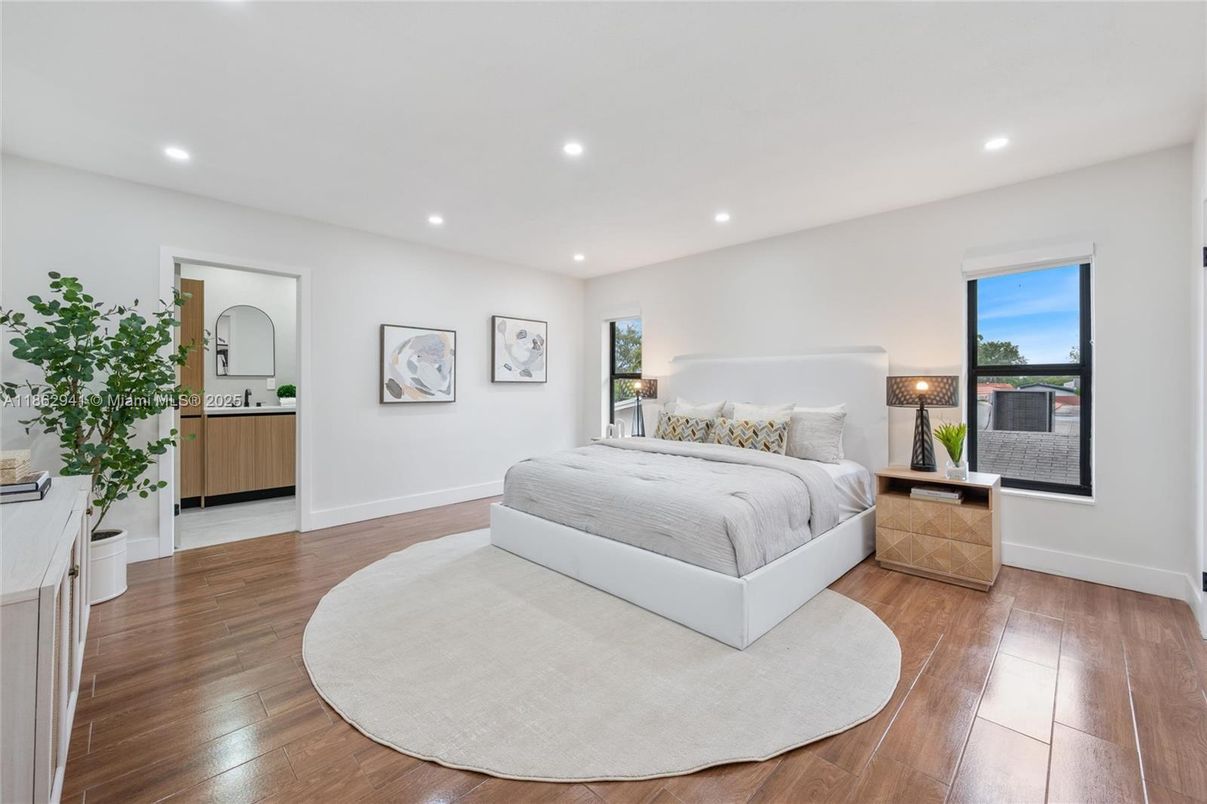 Bedroom, Interior, Recessed Lighting, Wood Texture Flooring