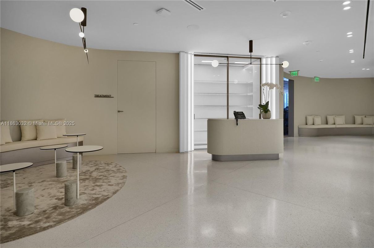 Interior, Recessed Lighting