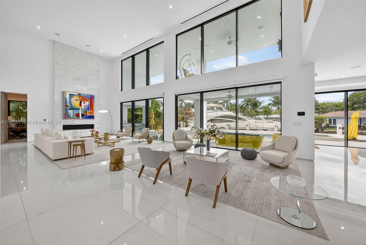 Interior, Living room, Recessed Lighting
