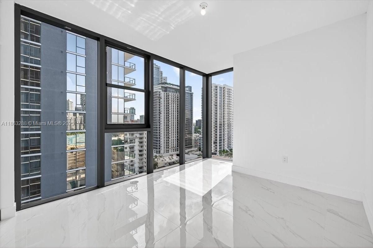 Interior, Empty room, Other, Skyline