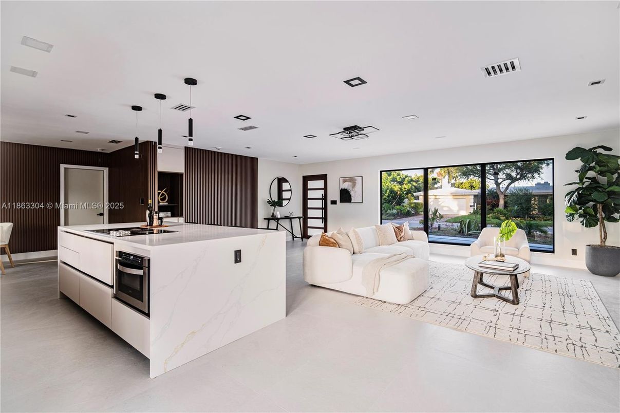 Interior, Kitchen, Living room, Pendant Lights, Recessed Lighting