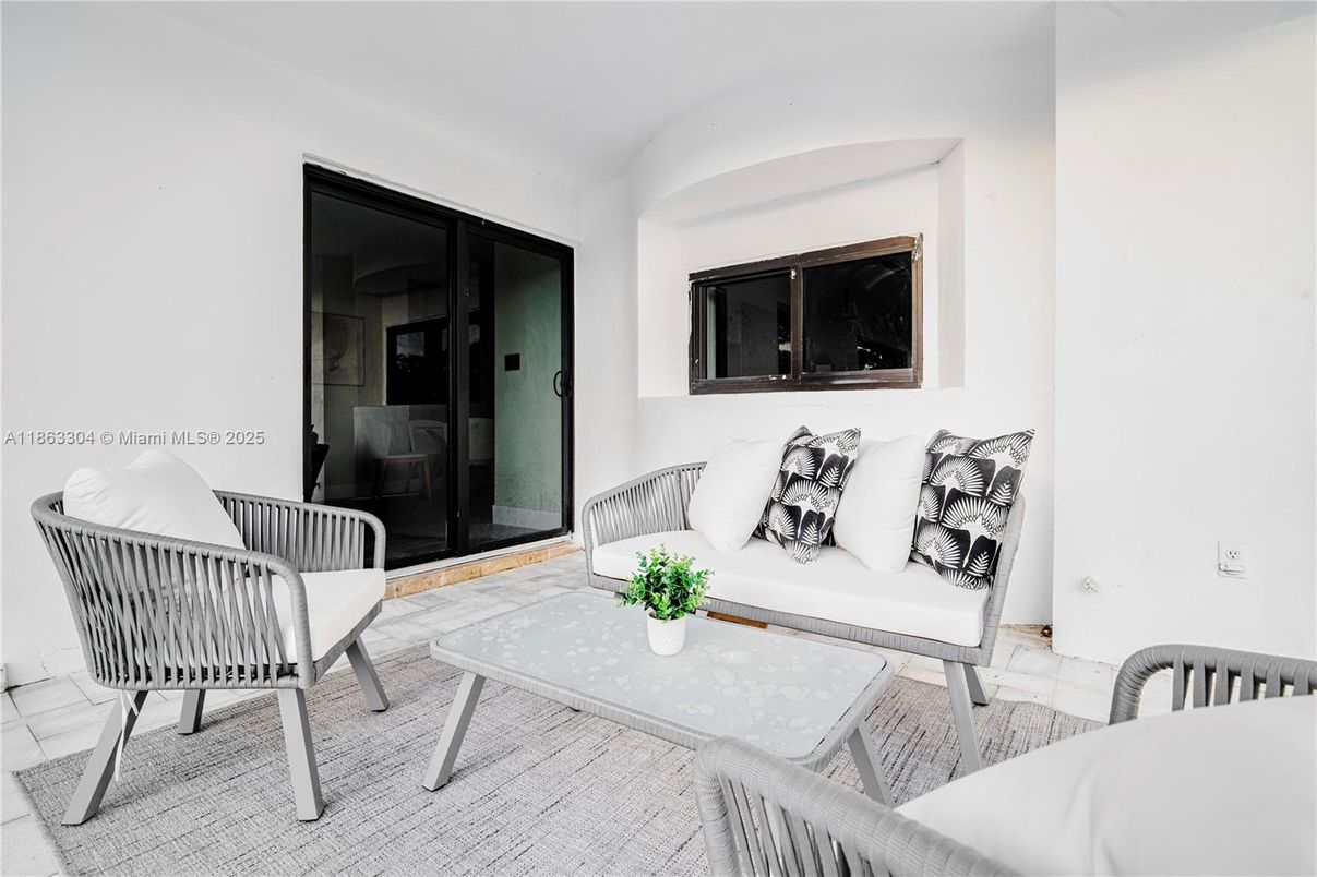 Interior, Living room