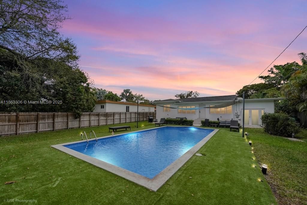 Backyard, Exterior, Pool