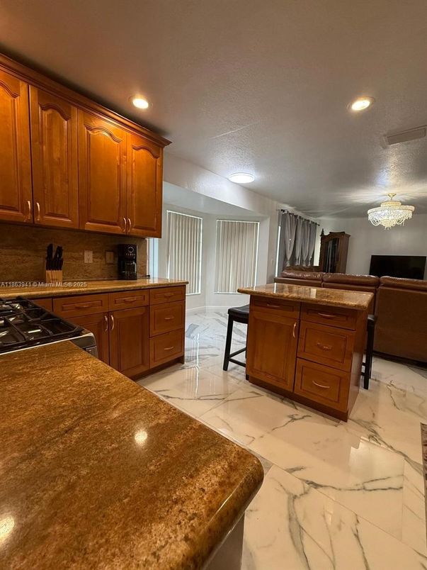 Chandelier, Interior, Kitchen, Marble, Recessed Lighting