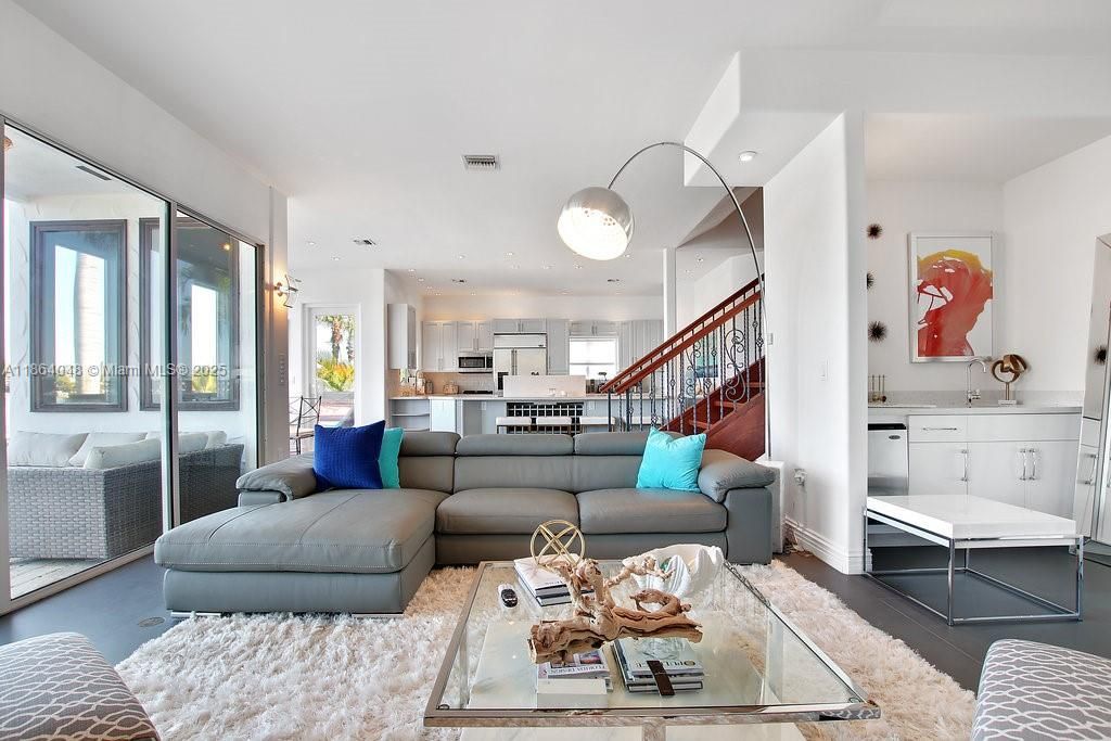 Interior, Kitchen, Living room, Recessed Lighting, Stainless Steel Appliances