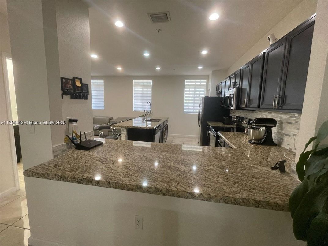 Interior, Kitchen, Recessed Lighting