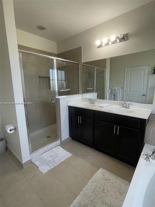 Bathroom, Dual Sink Vanities, Glass Shower, Interior