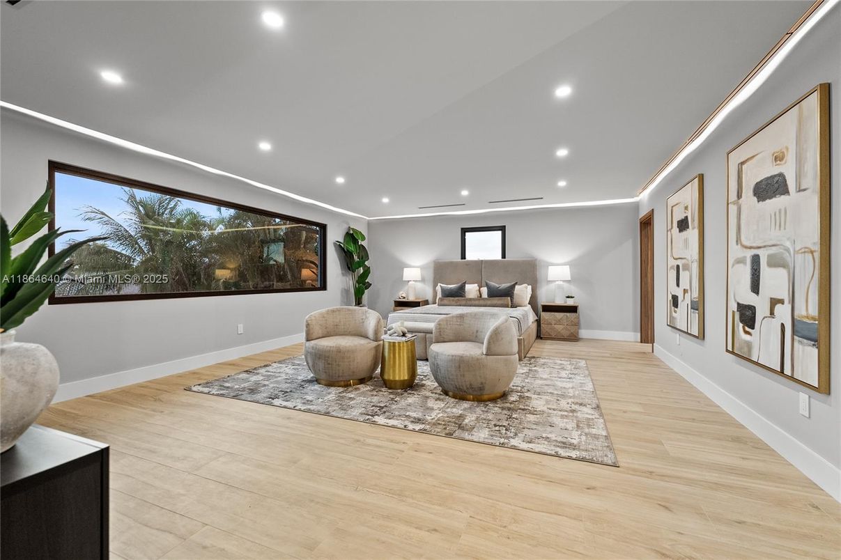 Bedroom, Interior, Recessed Lighting, Wood Texture Flooring