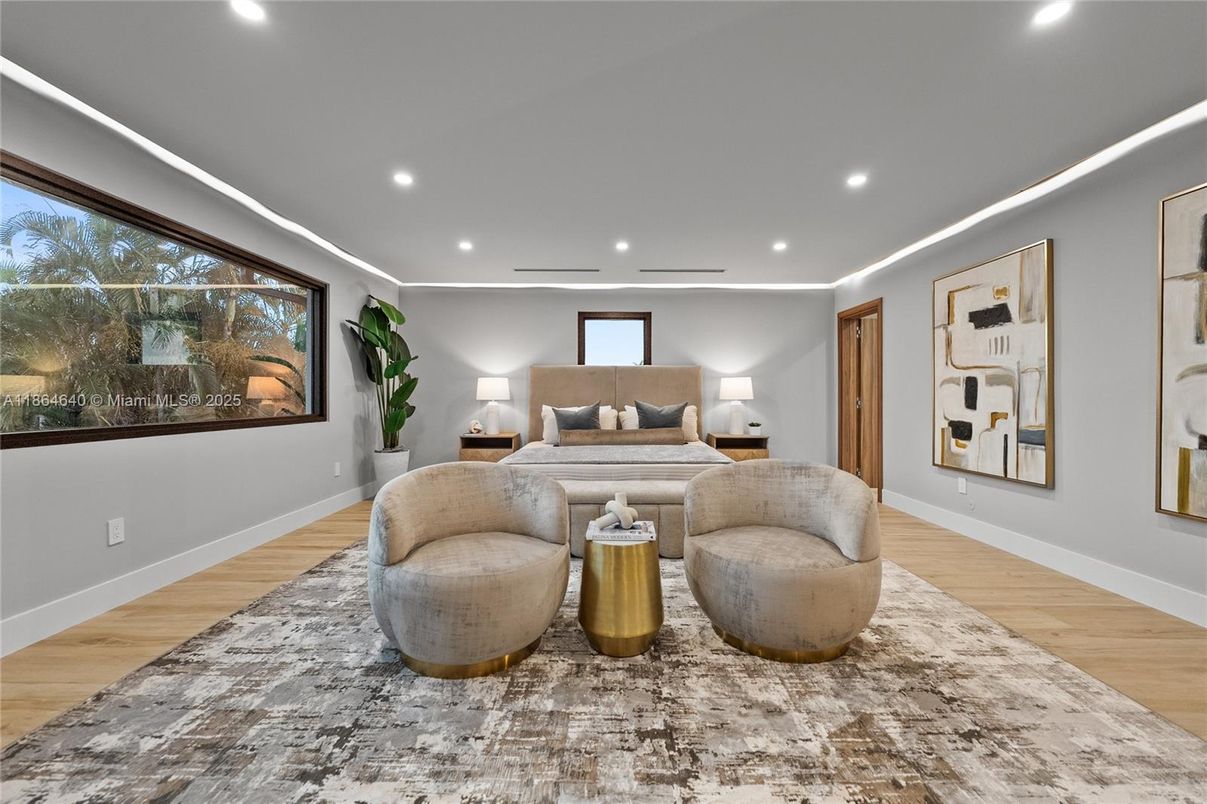 Bedroom, Interior, Recessed Lighting, Wood Texture Flooring