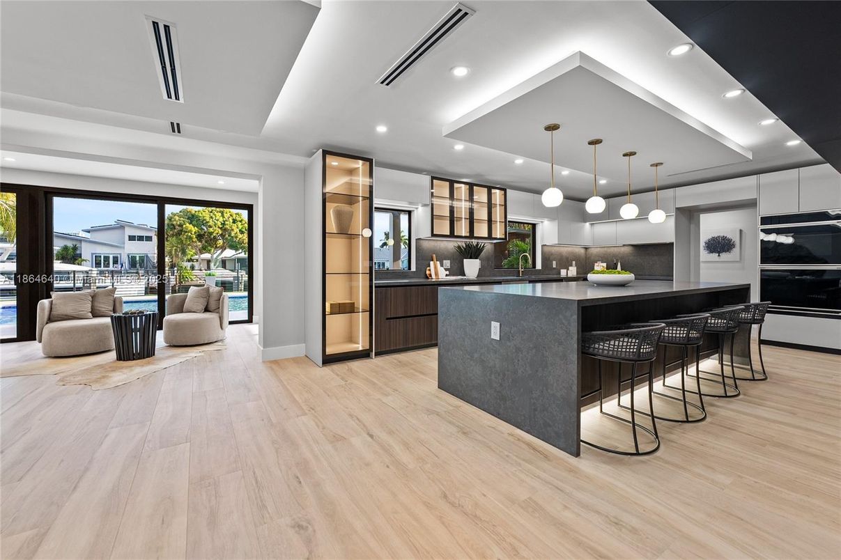 Interior, Kitchen, Living room, Pendant Lights, Recessed Lighting, Stainless Steel Appliances, Wood Texture Flooring