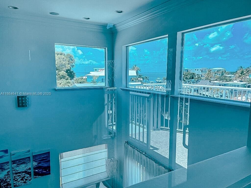 Interior, Recessed Lighting, Water
