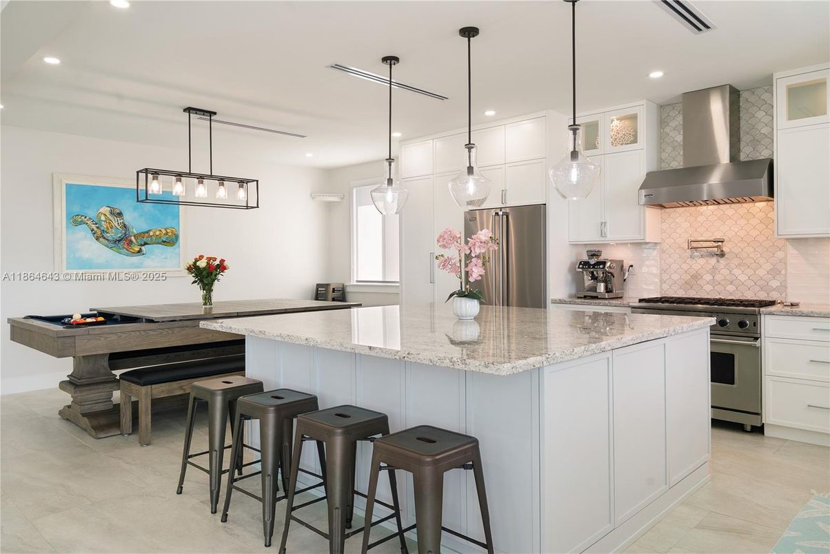 Interior, Kitchen, Pendant Lights, Recessed Lighting, Stainless Steel Appliances