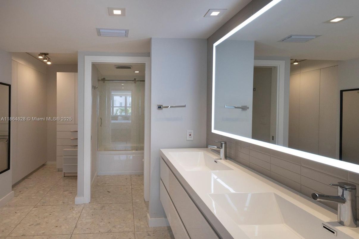 Bathroom, Dual Sink Vanities, Glass Shower, Interior, Recessed Lighting