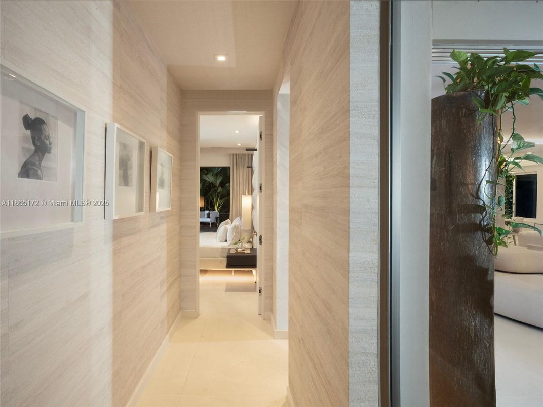 Interior, Recessed Lighting