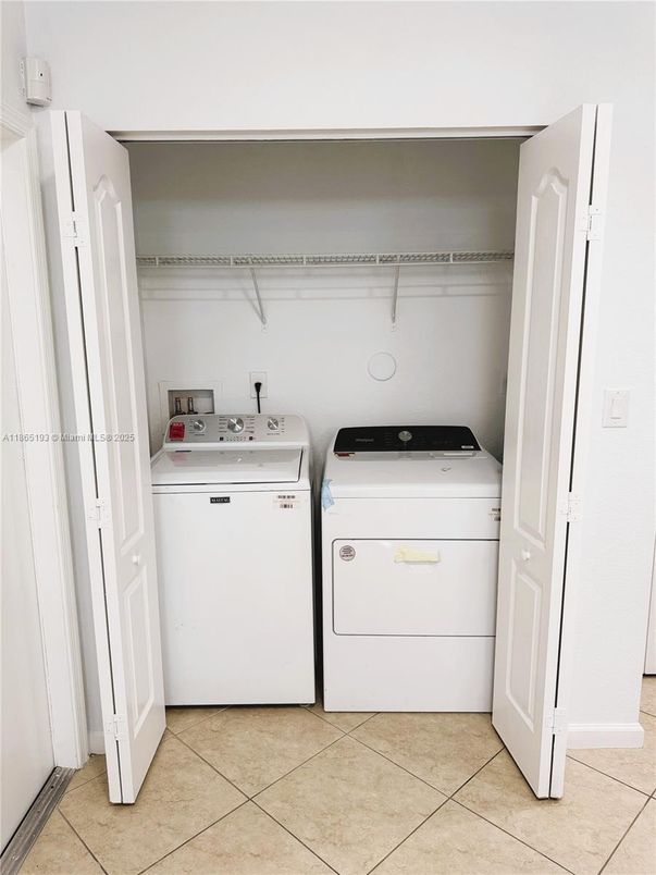Interior, Utility Closets, Washer