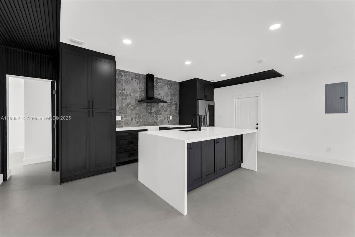 Interior, Kitchen, Recessed Lighting