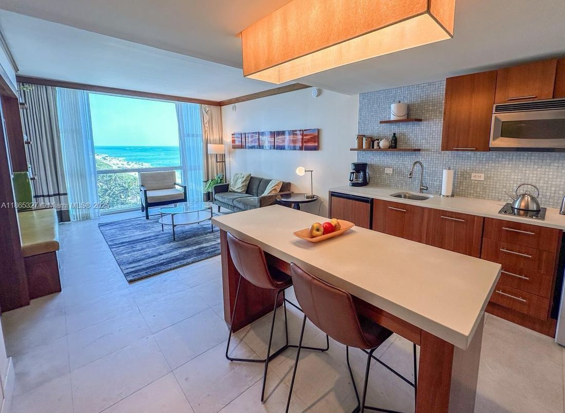Interior, Kitchen, Living room