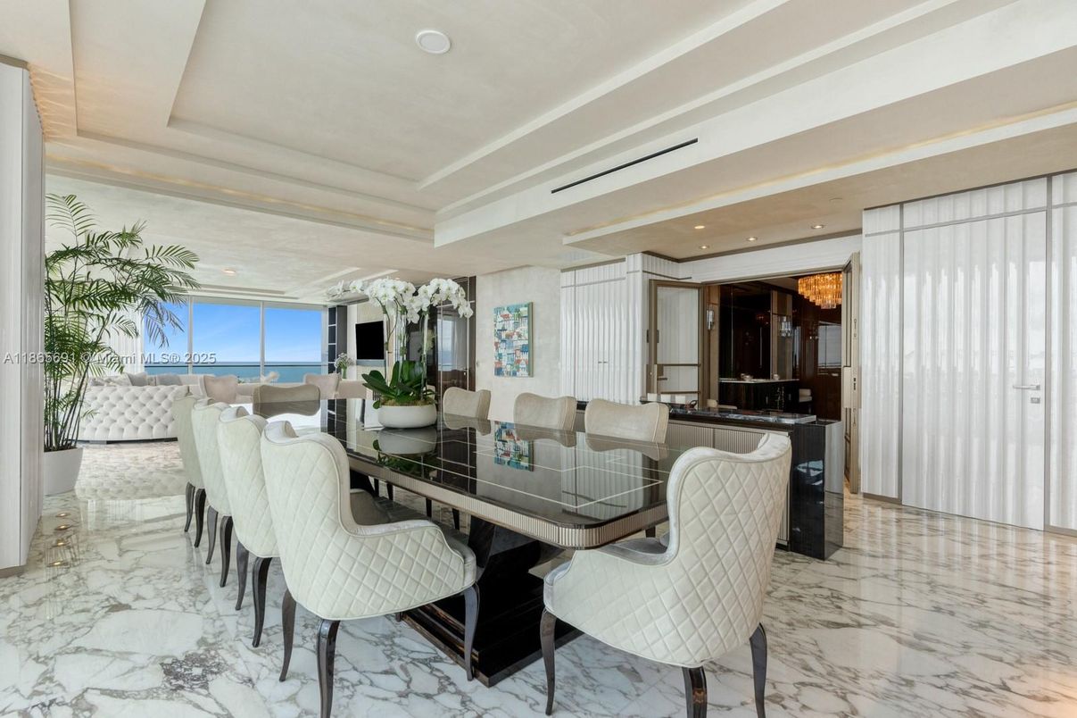 Dining room, Interior, Marble, Recessed Lighting, Water