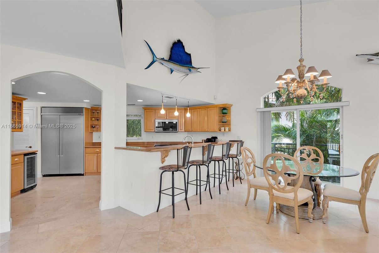 Chandelier, Dining room, Interior, Kitchen, Pendant Lights, Recessed Lighting