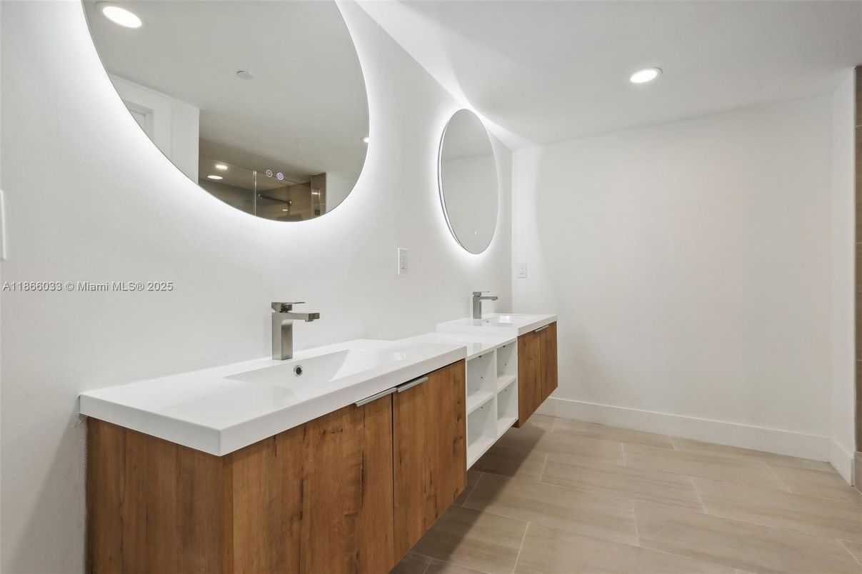 Bathroom, Dual Sink Vanities, Interior, Recessed Lighting, Wood Texture Flooring