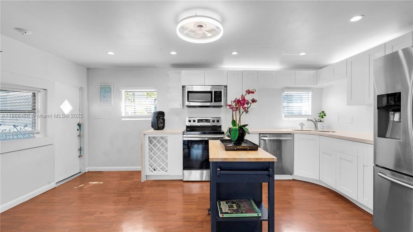 Interior, Kitchen, Recessed Lighting, Stainless Steel Appliances, Wood Texture Flooring