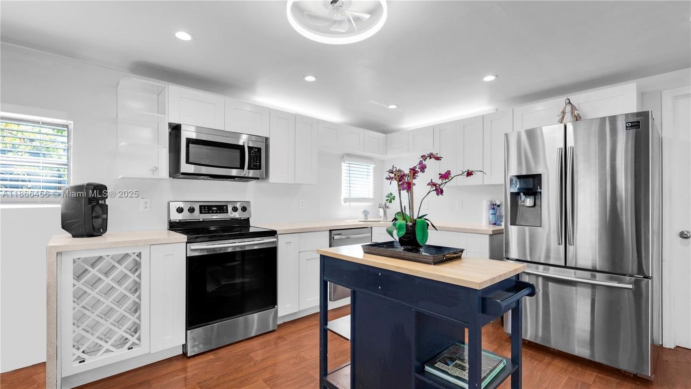 Interior, Kitchen, Recessed Lighting, Stainless Steel Appliances, Wood Texture Flooring