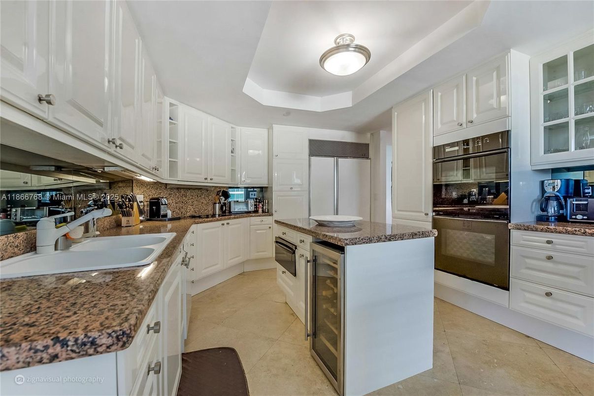 Interior, Kitchen