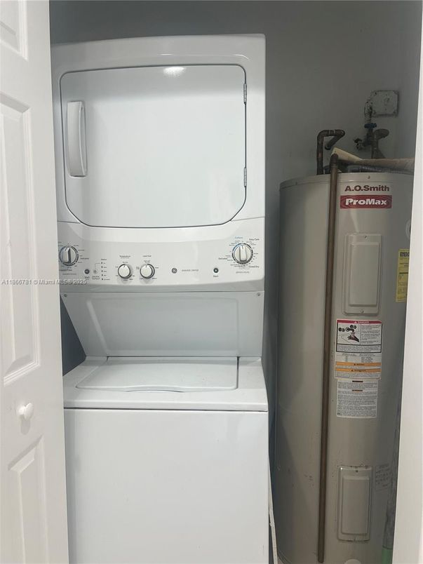 Interior, Utility Closets, Washer