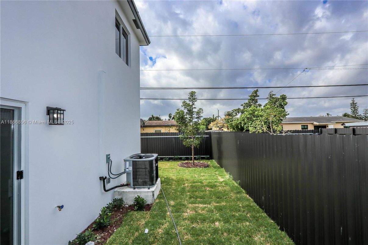Backyard, Exterior