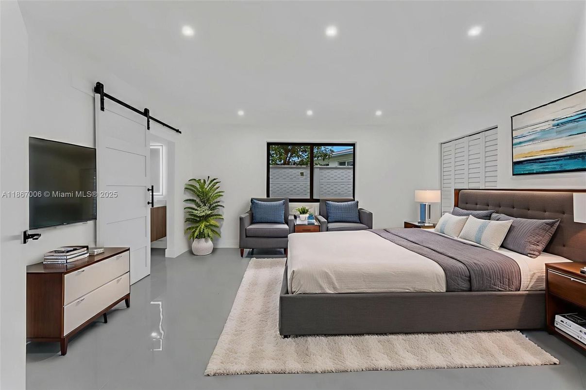 Bedroom, Interior, Recessed Lighting