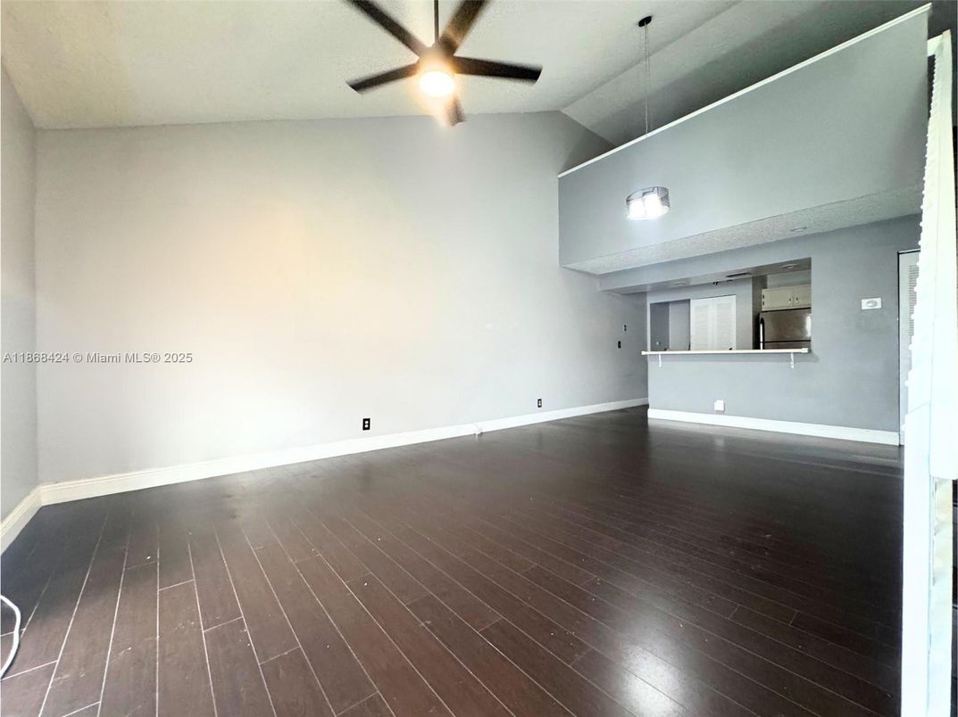 Empty room, Interior, Pendant Lights, Wood Texture Flooring