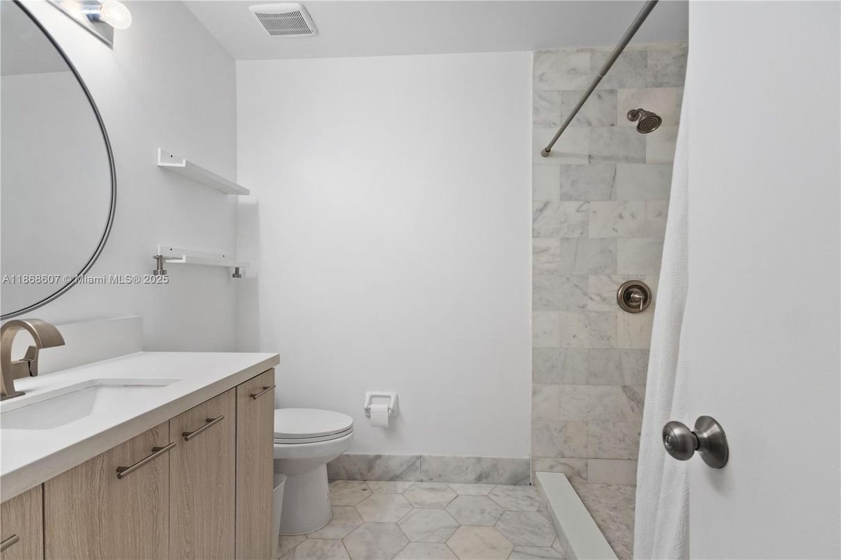 Bathroom, Interior, Marble Walls