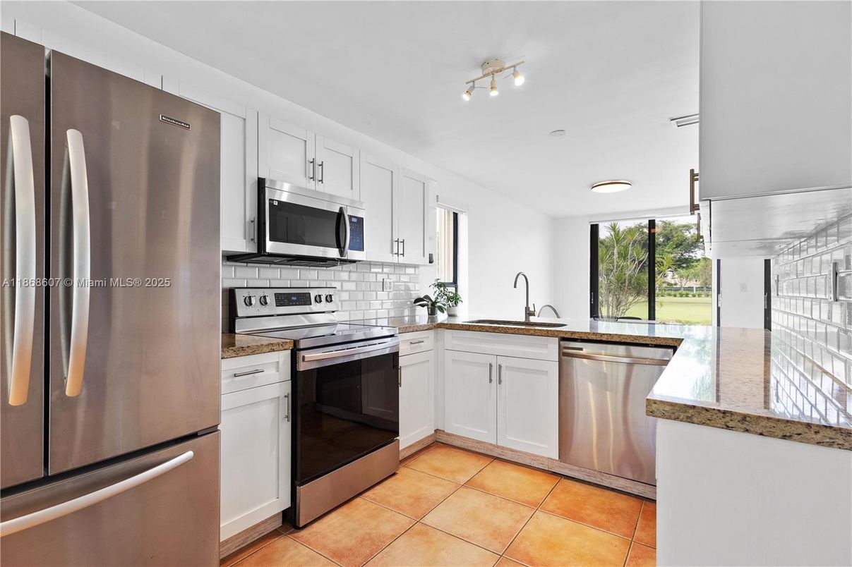 Interior, Kitchen, Stainless Steel Appliances