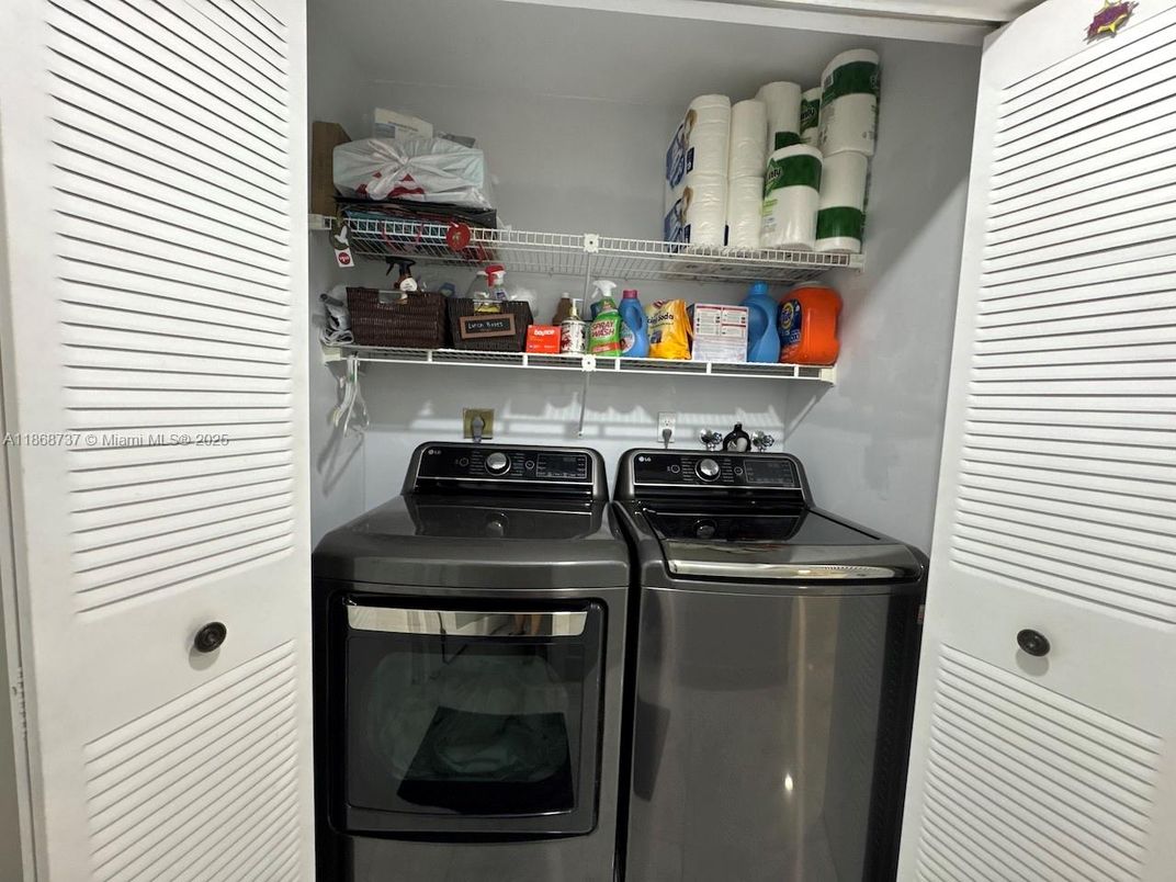Interior, Utility Closets, Washer